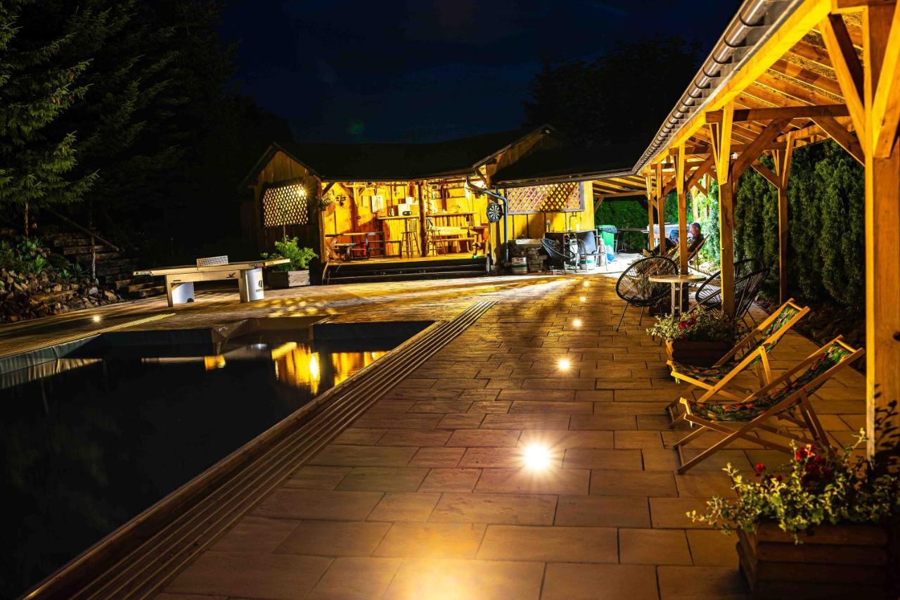Bieszczadzka Bania Villa เลสโก ภายนอก รูปภาพ