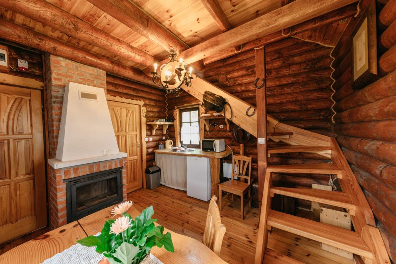 Bieszczadzka Bania Villa เลสโก ภายนอก รูปภาพ